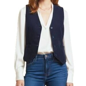 Oscar de la Renta vest